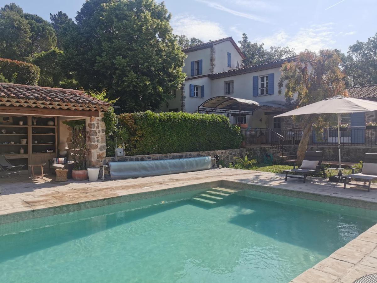 הוילה מוטורו Domaine Geodora, Parfumeur En Provence מראה חיצוני תמונה