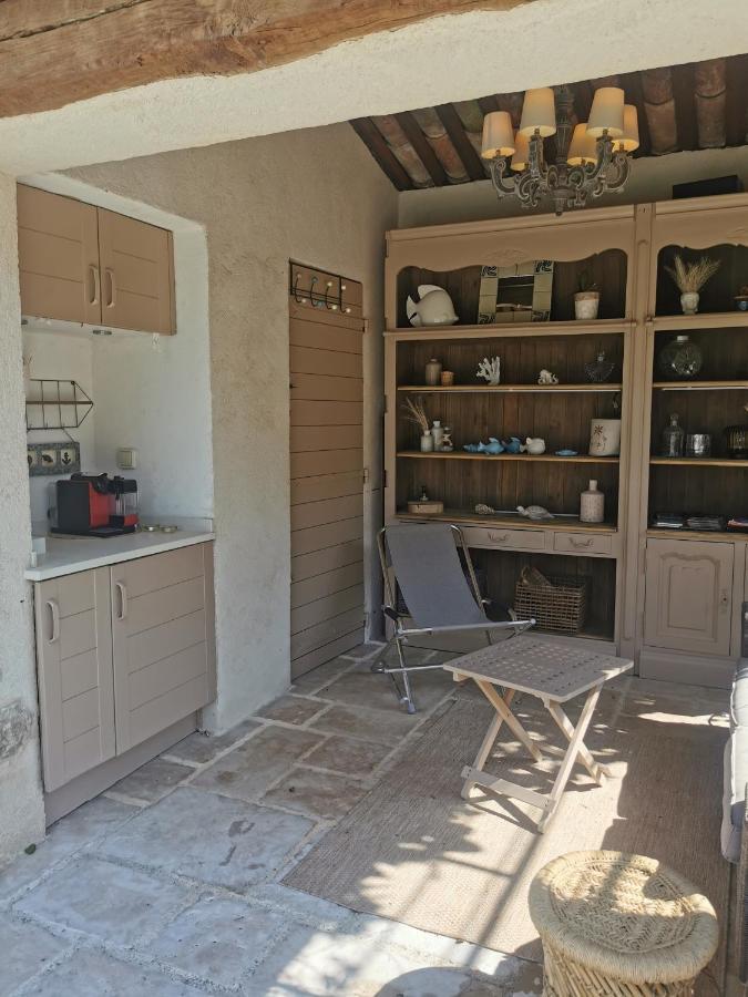 הוילה מוטורו Domaine Geodora, Parfumeur En Provence מראה חיצוני תמונה