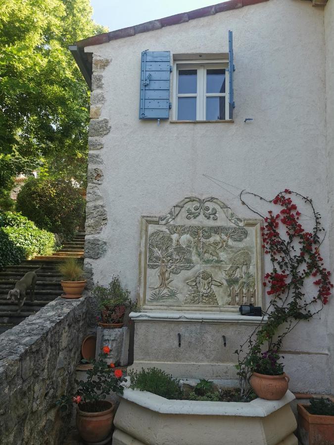 הוילה מוטורו Domaine Geodora, Parfumeur En Provence מראה חיצוני תמונה